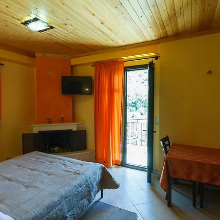 Vloggos Guest house *